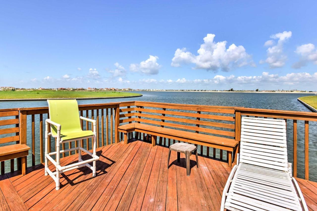 Waterfront Corpus Christi Townhome With Pool And Dock! Екстер'єр фото