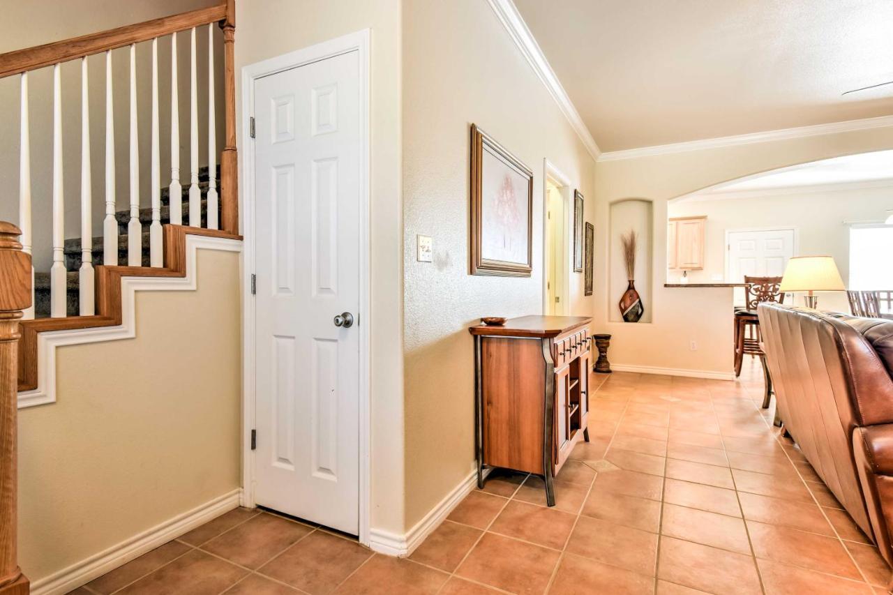 Waterfront Corpus Christi Townhome With Pool And Dock! Екстер'єр фото
