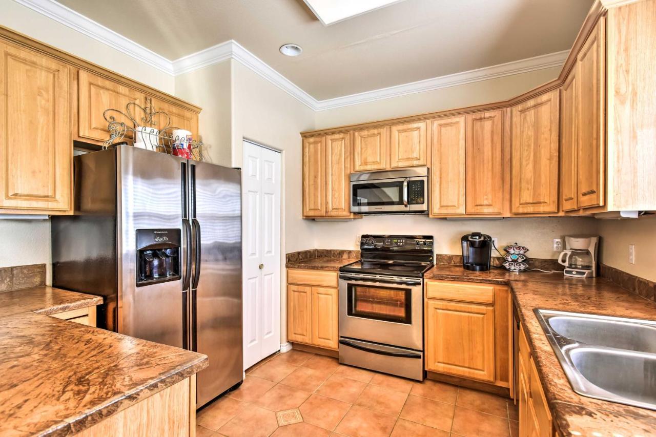 Waterfront Corpus Christi Townhome With Pool And Dock! Екстер'єр фото