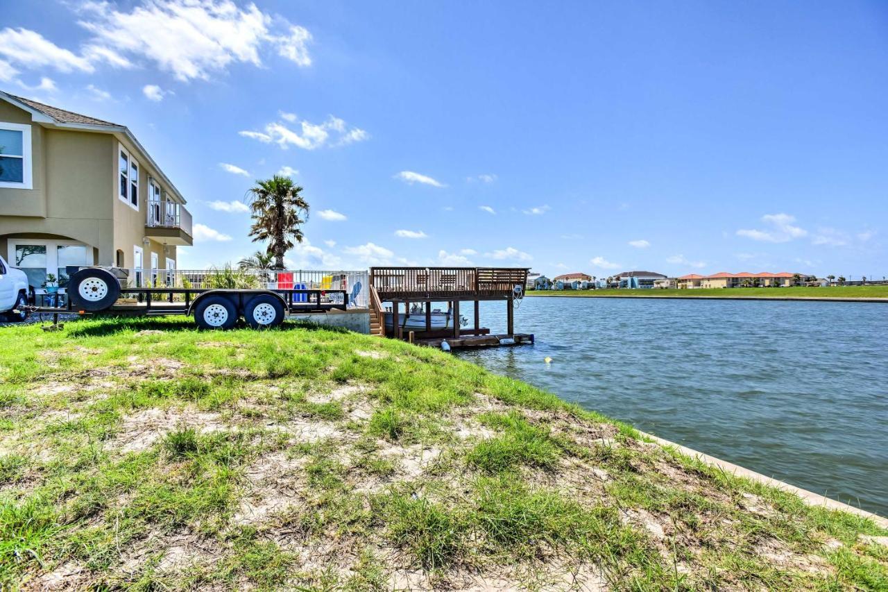 Waterfront Corpus Christi Townhome With Pool And Dock! Екстер'єр фото